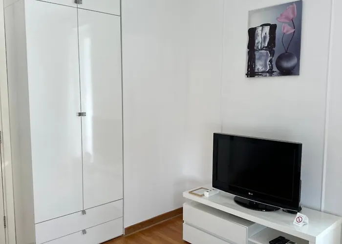 Nevena Belville Apartments