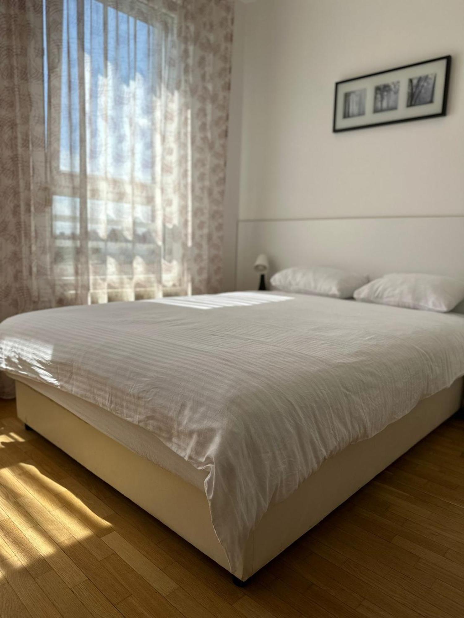 Nevena Belville Apartment *