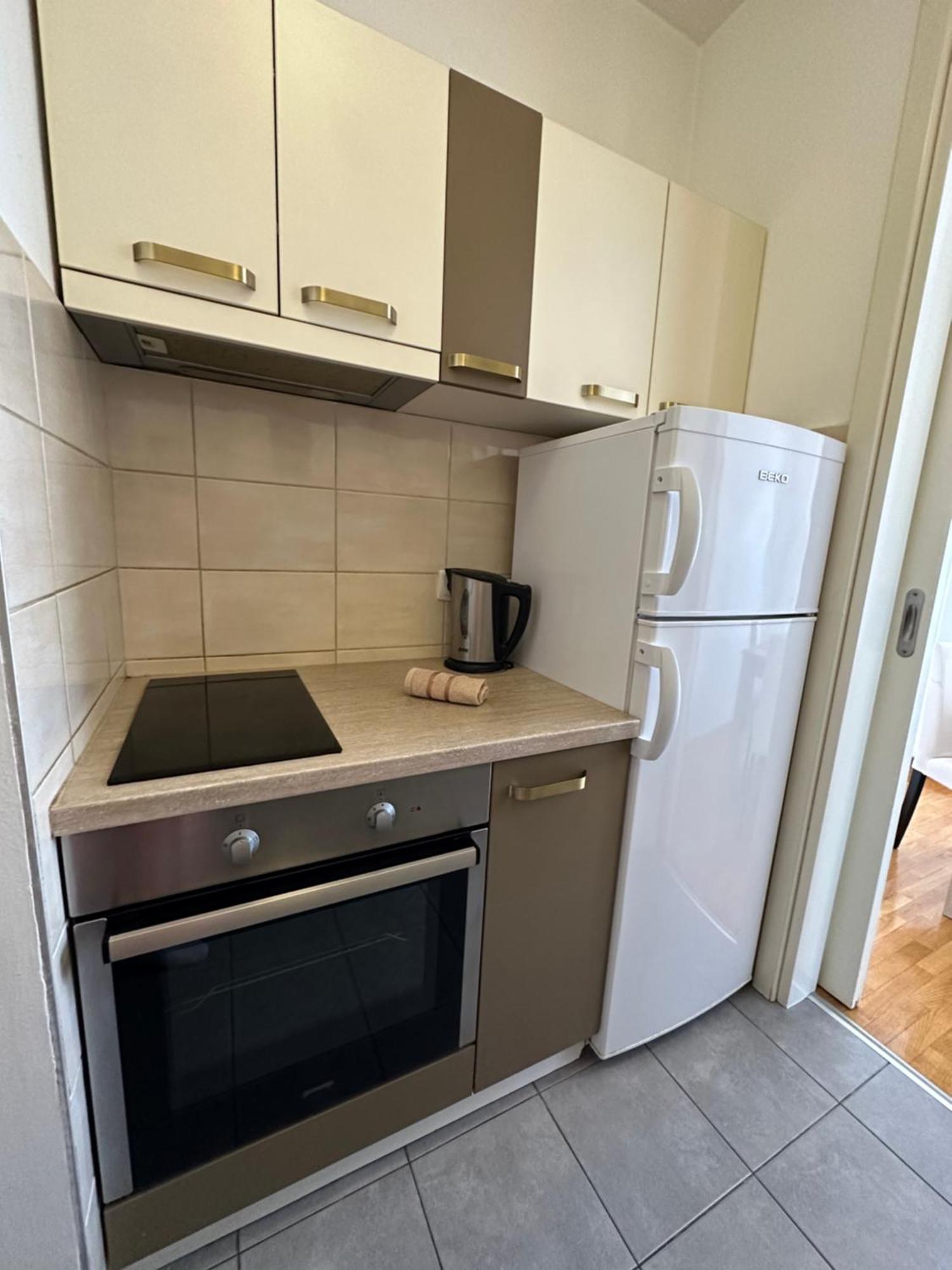 Nevena Belville Apartment
